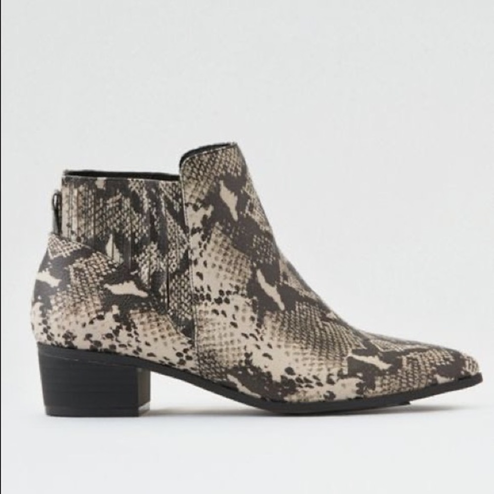 AEO Snakeskin Pointed Toe Bootie